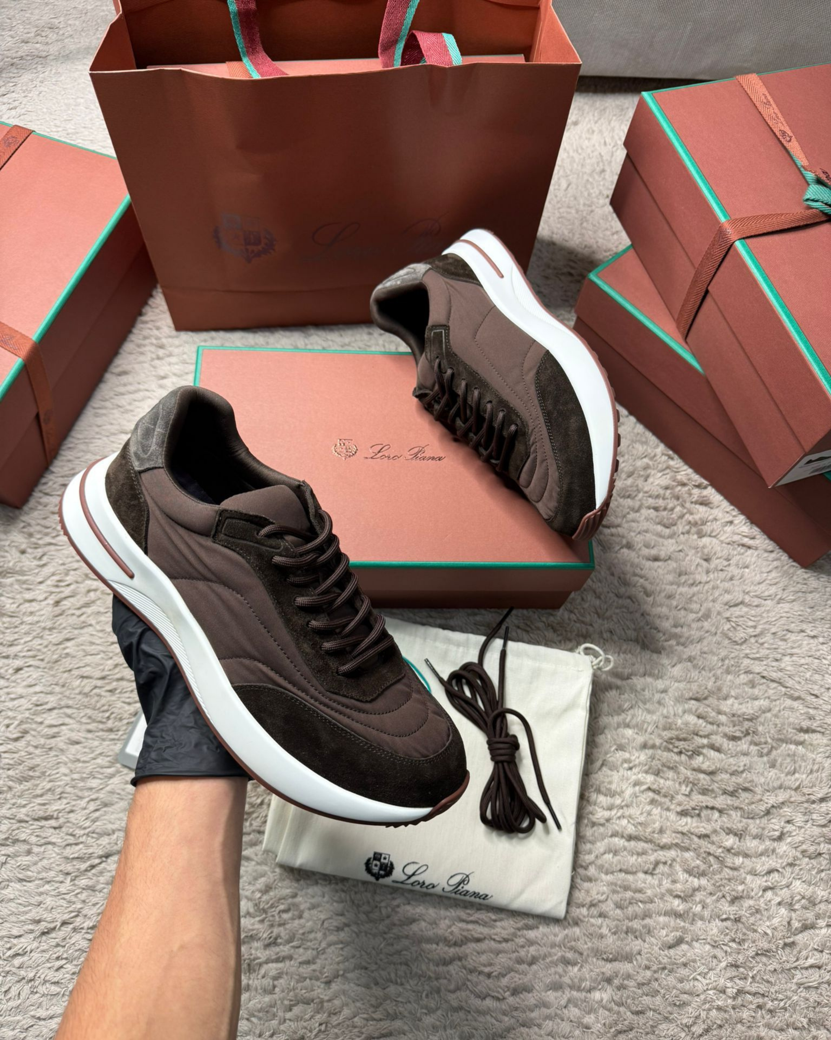 Loro Piana Weekend Walkers