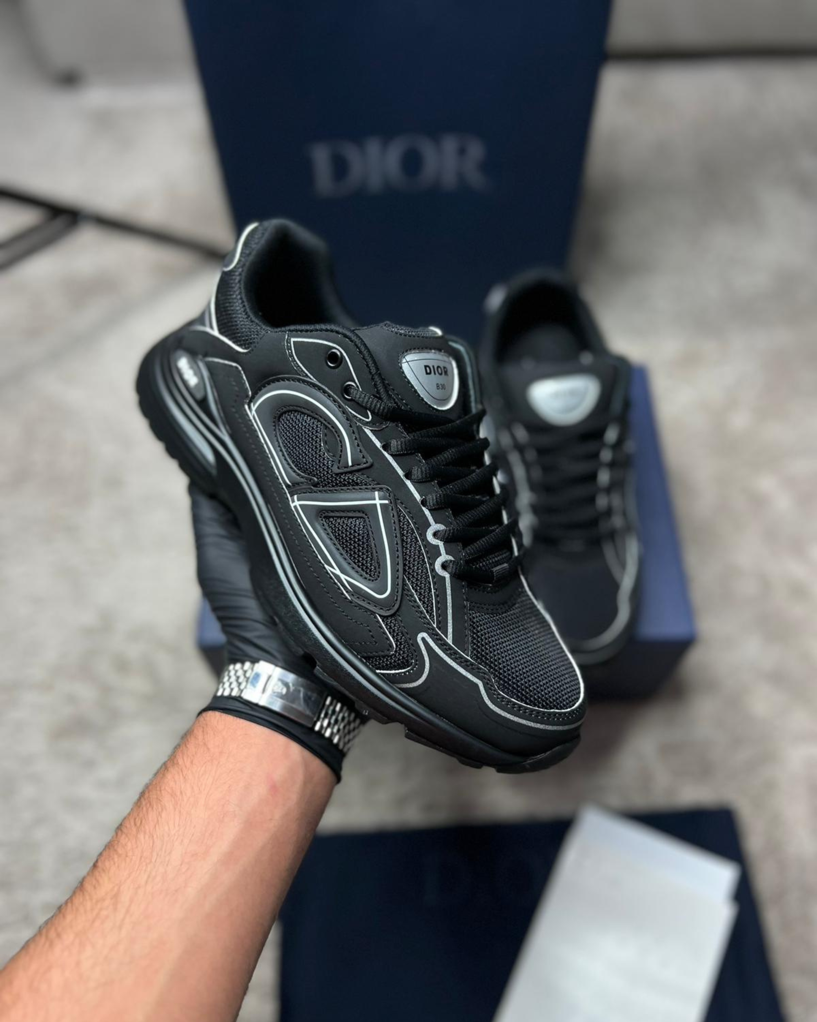 Dior B30