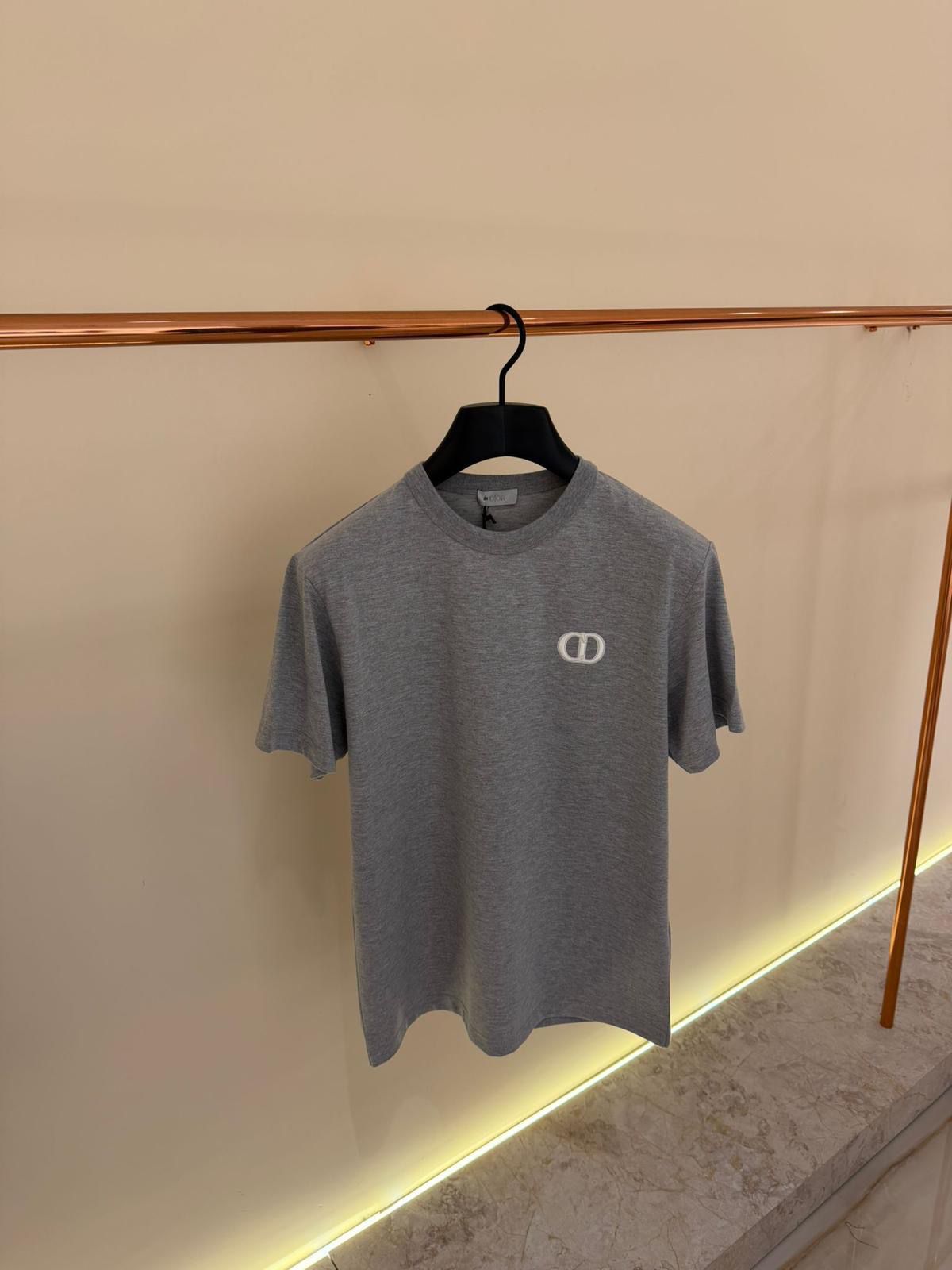 Dior T-Shirt
