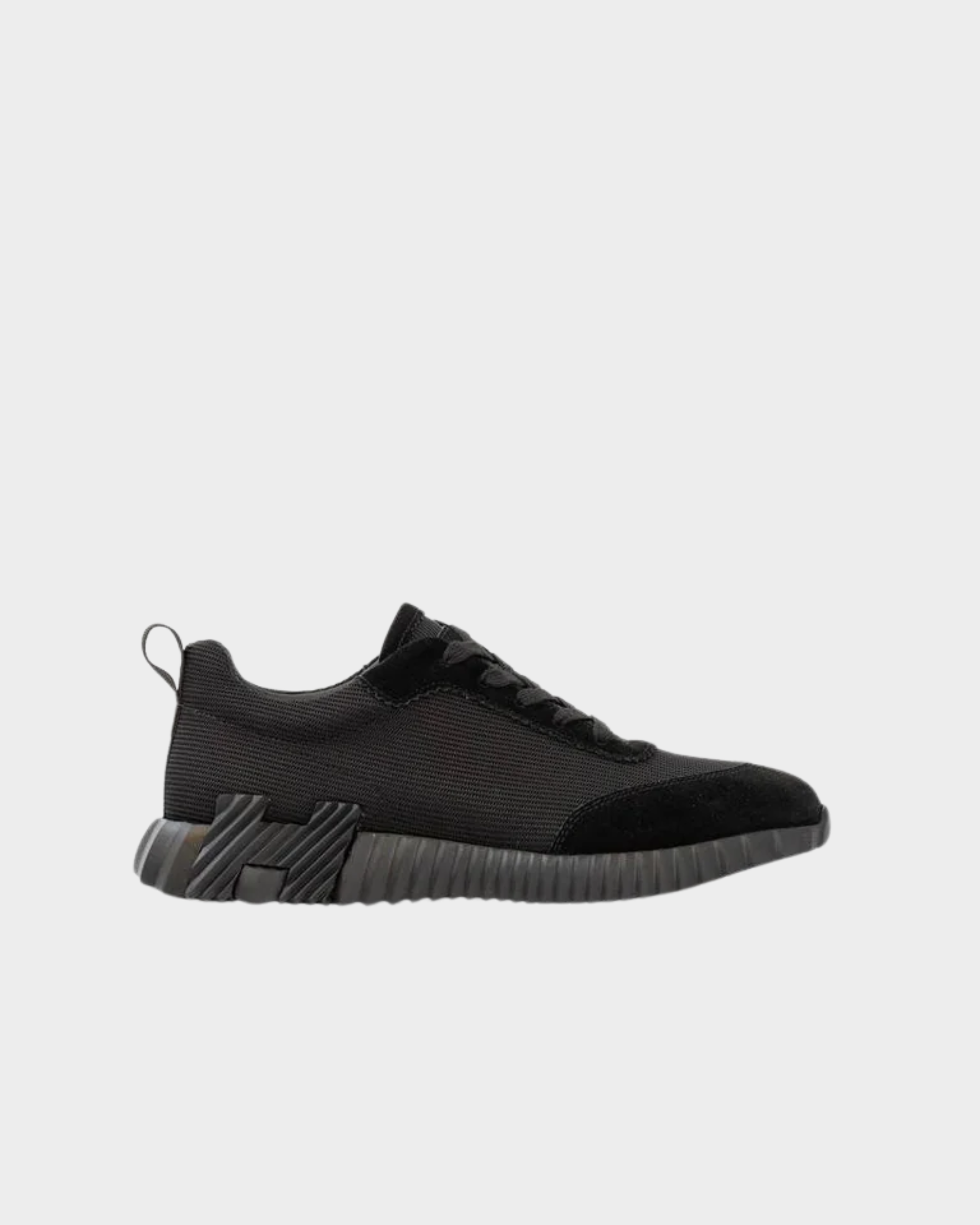 hermes bouncing black on black