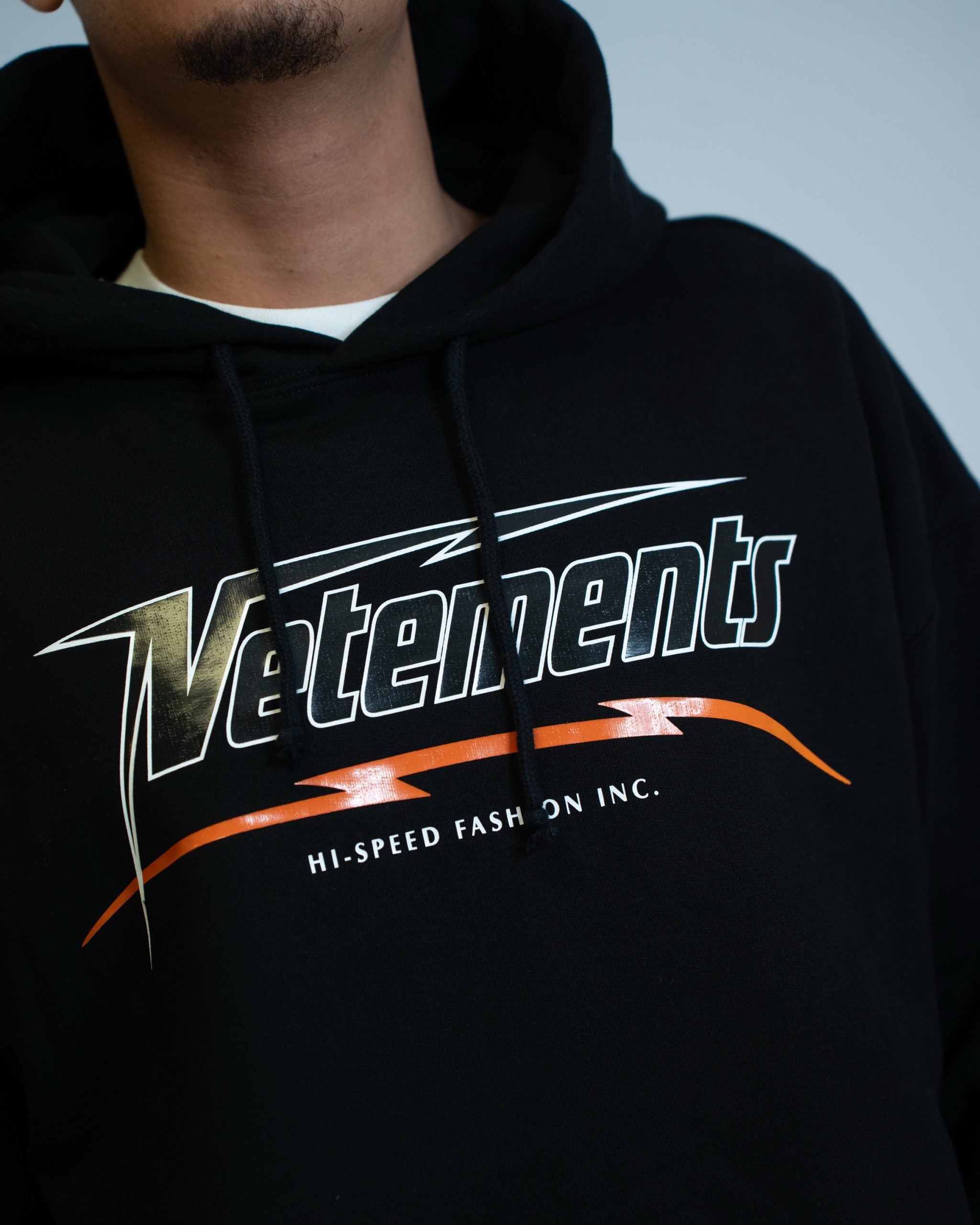 vetements hoodie zwart oversized